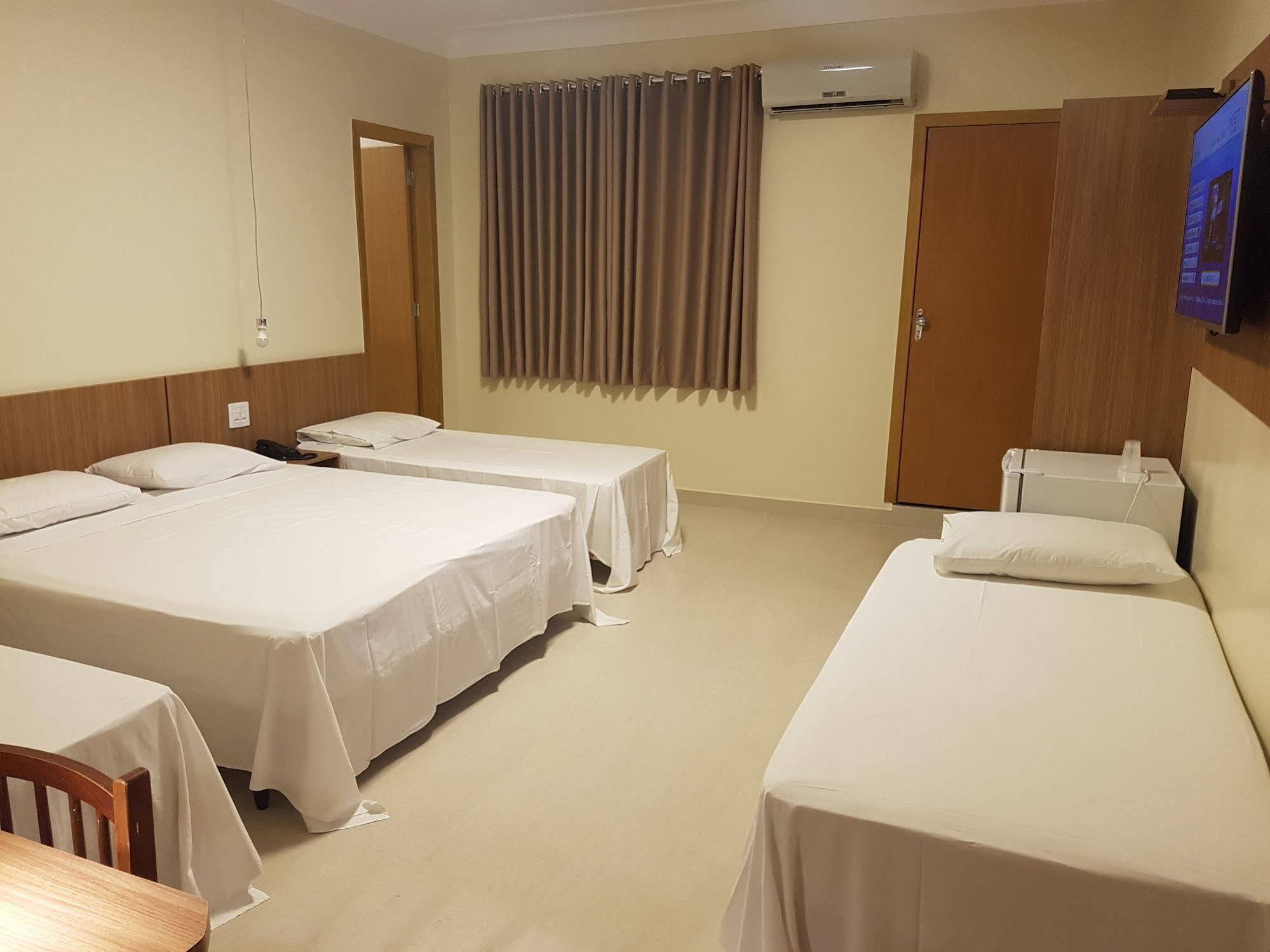 Oft Place Hotel Goiânia Esterno foto